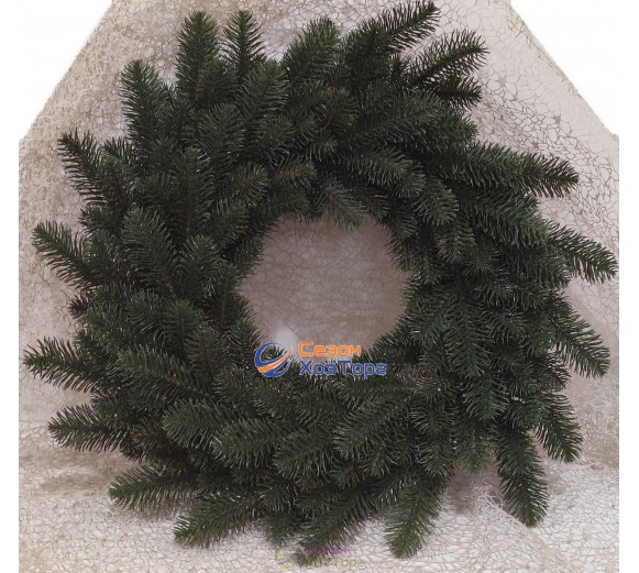 Венок рождественский литой зеленый d-40 см